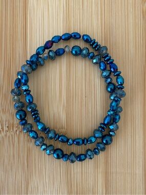 Vibrant blue bracelet set (2-pieces) faceted crystal beads, glass pearls